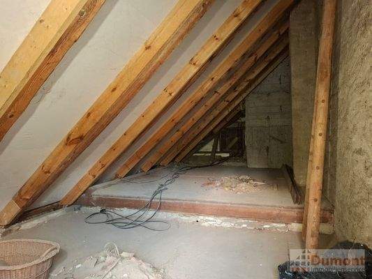 Dachboden überm Bad