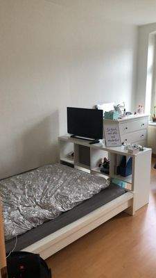 Platz für Bett und Co. (ähnlich) 