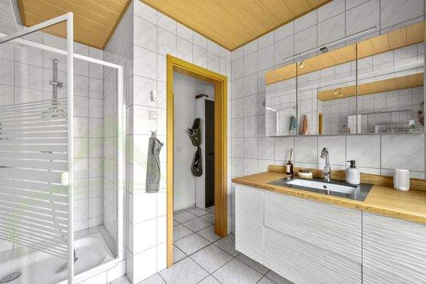 Badezimmer Erdgeschoss