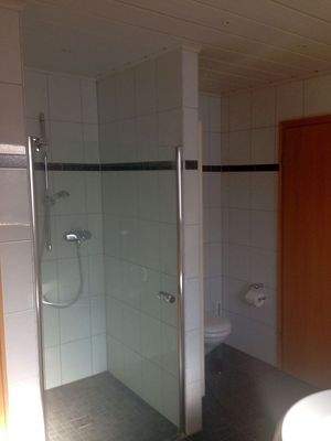 Badezimmer begehbare Dusche