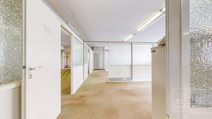 Großraumbüro - Abteil