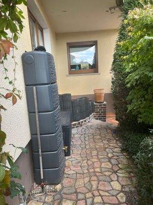 Zugang zum westlichen Garten.jpeg