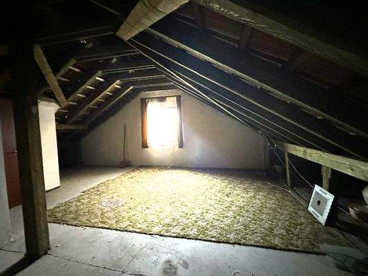 Dachboden ausbaubar