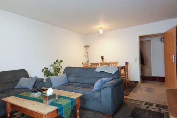 Wohn- und Esszimmer Bild 2