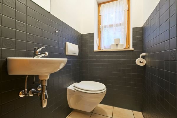 Gästetoilette (EG)