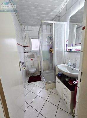  neuwertiges Duschbad