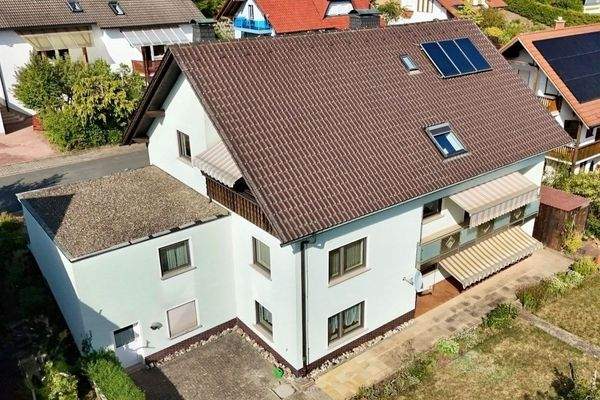 Drohnenaufnahme hinten