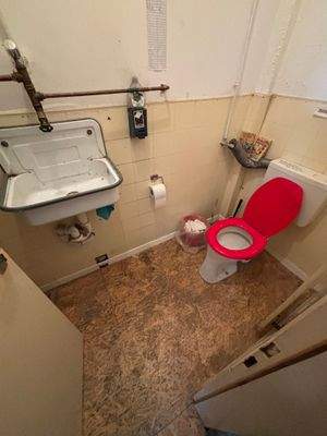 WC 1