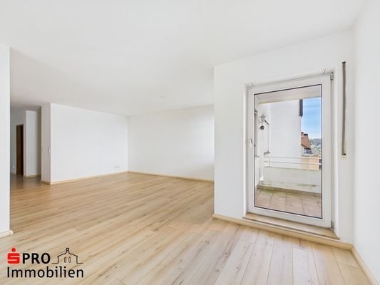 Wohn-/Esszimmer
