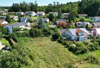 Grundstück mit Bebauung