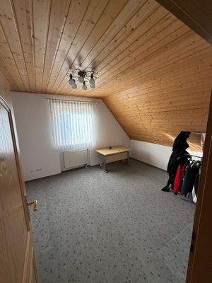 Kinderzimmer 2.jpg