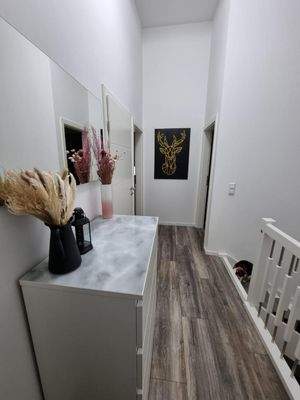 Flur obere Etage Bsp.jpg