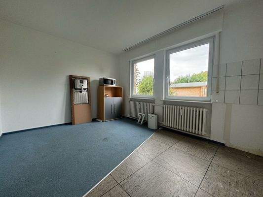 Sprechzimmer I Büro 2