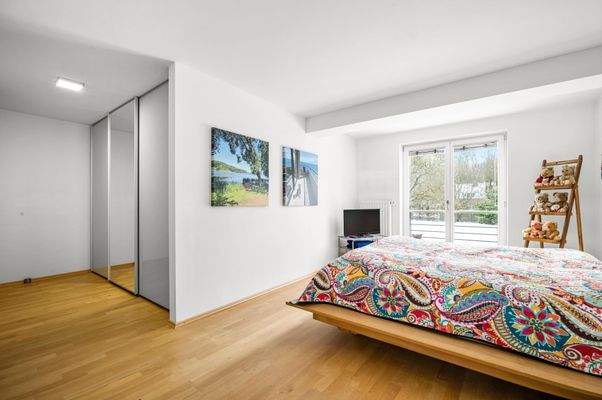 Schlafzimmer im Hochparterre