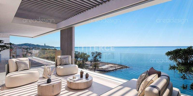 Elegant Apartments with Pool in a Prime Area of Málaga