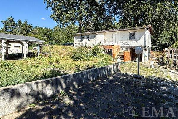 Blick auf das Grundstück