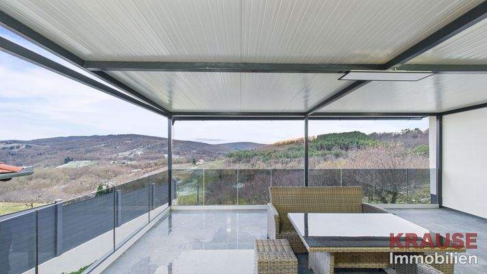 Hochterrasse mit Fernblick