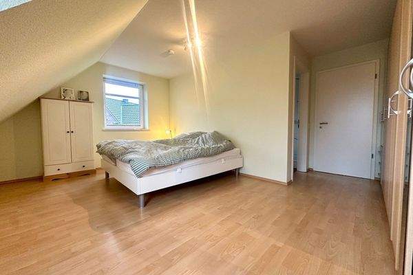 Elternschlafzimmer OG