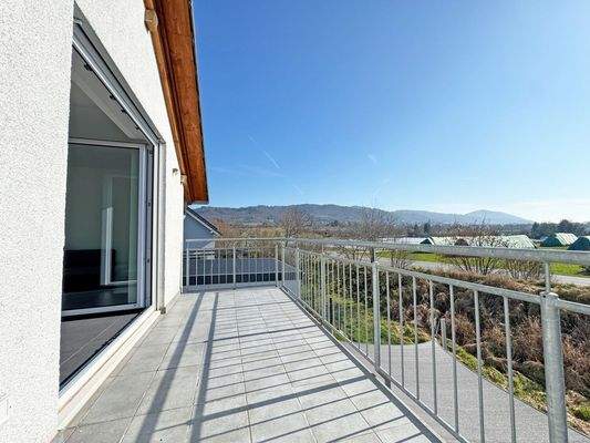 Balkon mit Südausrichtung