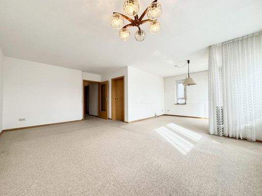 Helles Wohnzimmer/Esszimmer