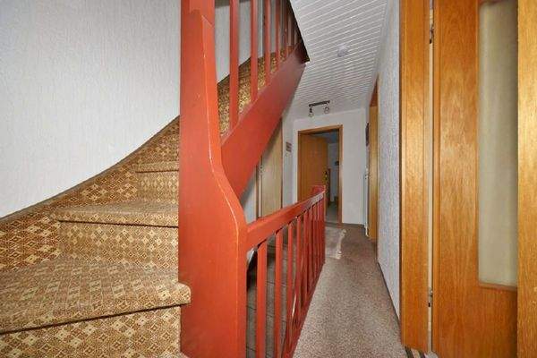 Treppenaufgang zum Dachgeschoss