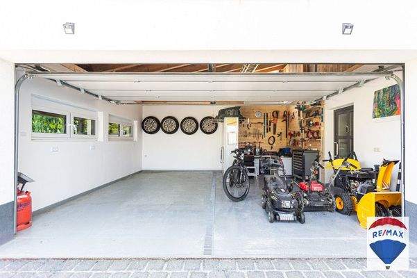 Neue Garage