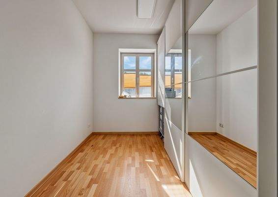 Ankleide / Homeoffice