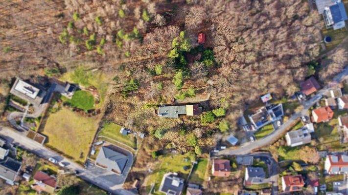 großes , herrschaftliches Grundstück