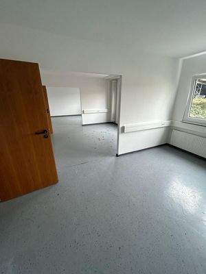 Großraumbüro (Abtrennung möglich)