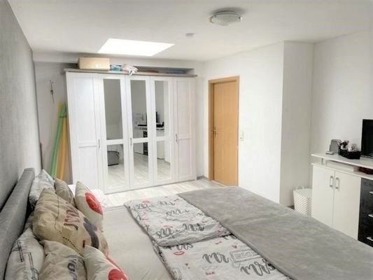 Schlafzimmer im OG