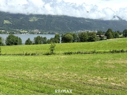 Grundstück mit Seeblick