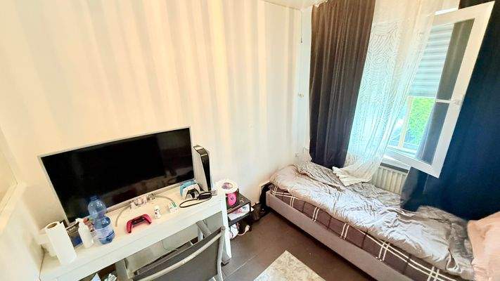 23-Kinderzimmer 2.jpeg