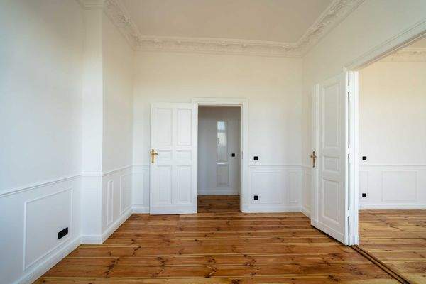 Zimmer 1 mit Flügeltür