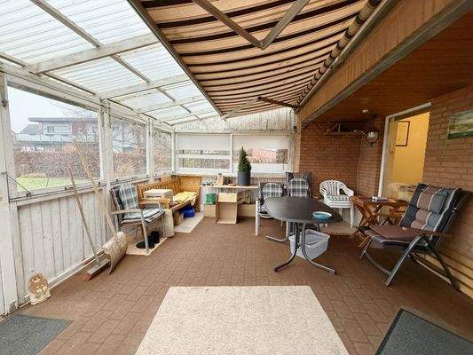 überdachte Terrasse