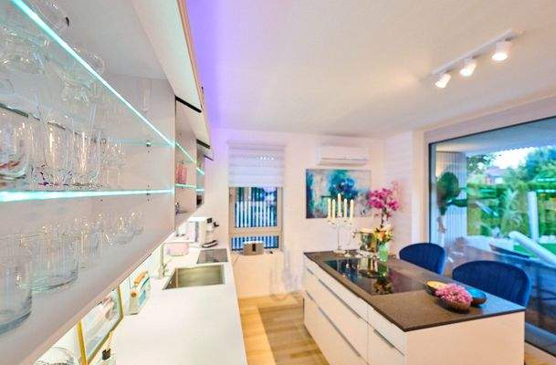 Detail Küchenoberschränke