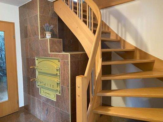 Flur im EG mit Back- und Räucherofen