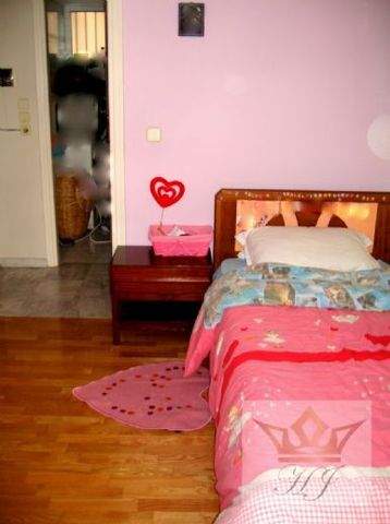 Den Strand und das türkisblaue Meer inklusive....Großzügig mit viel