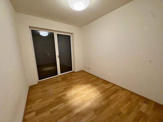 WhatsApp Image 2026-02-01 at 06.43.47 (1)