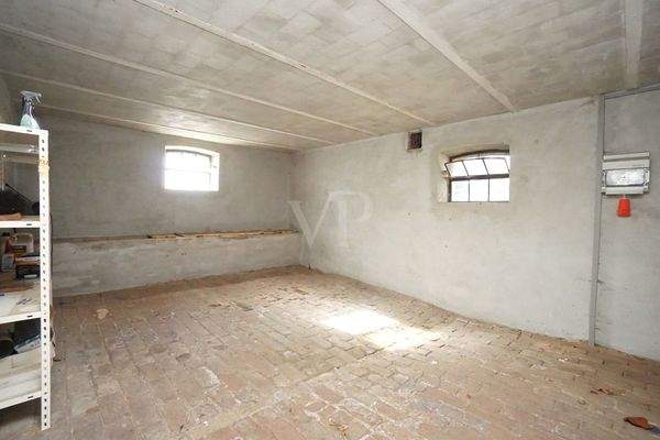 Stall innerhalb der Scheune