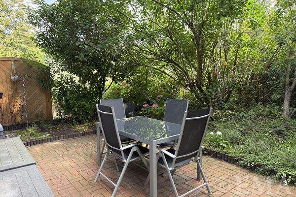 Terrasse einer Wohnung im Erdgeschoss