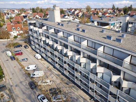 Hausansicht I KI optimiert