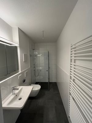 Badezimmer 2
