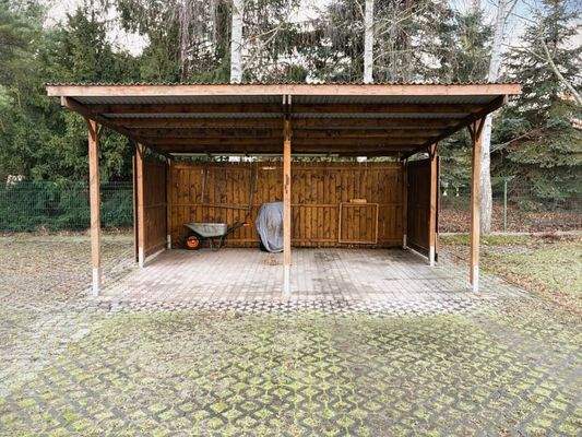 Parkplatz Doppelcarport