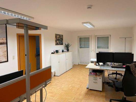 Schreibtischplätze 1