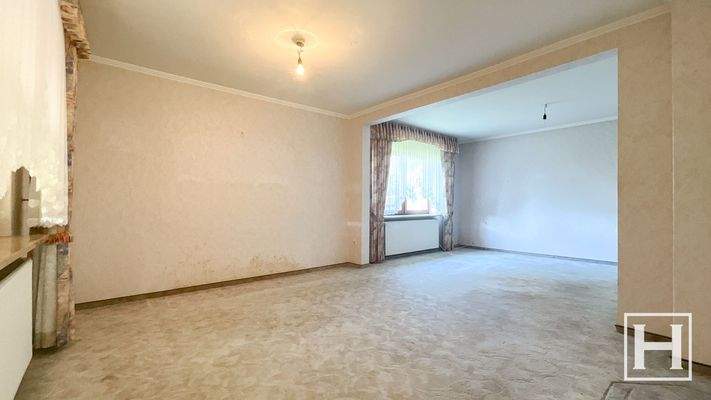 Wohn- und Esszimmer, Ansicht 2