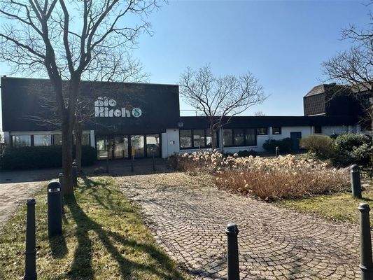 BÜRO optiional im Nebengebäude