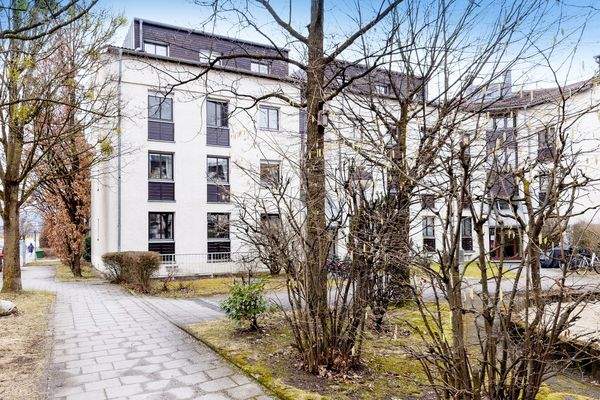 Blick auf das Gebäude