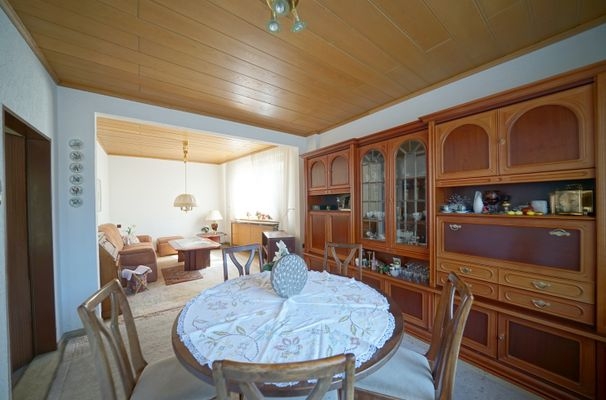 Wohn und Esszimmer 2