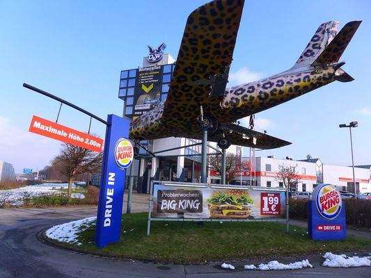 Alles an: wie A 40 + 448, 