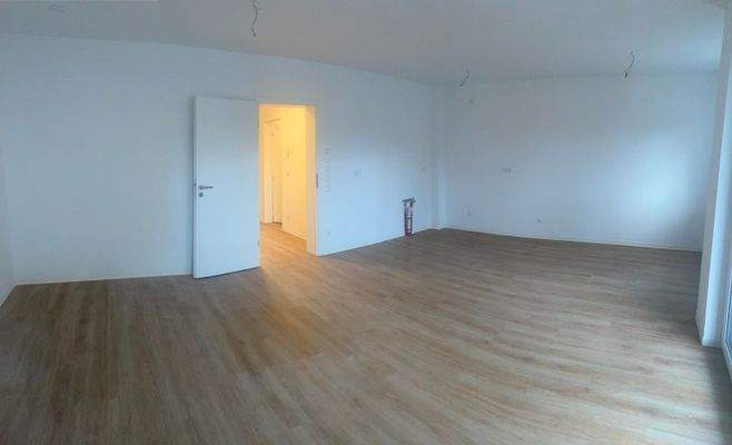 Wohnküche mit Blick zum Flur